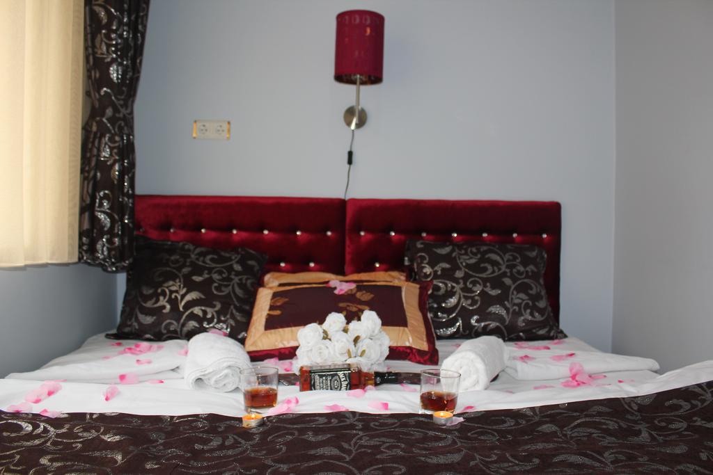 Hotel Kaya Истанбул Екстериор снимка