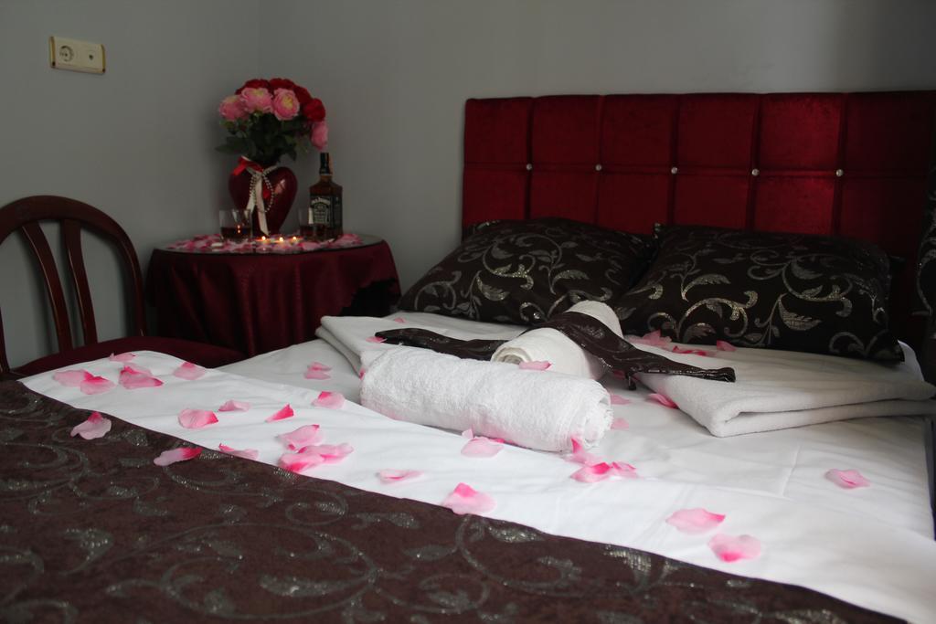 Hotel Kaya Истанбул Екстериор снимка